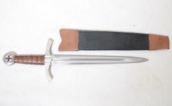 Dague Templière de Combat forgée 
avec fourreau cuir 