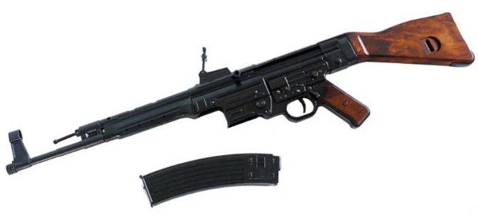 Fusil D'assaut  STURMGEWEHR 44