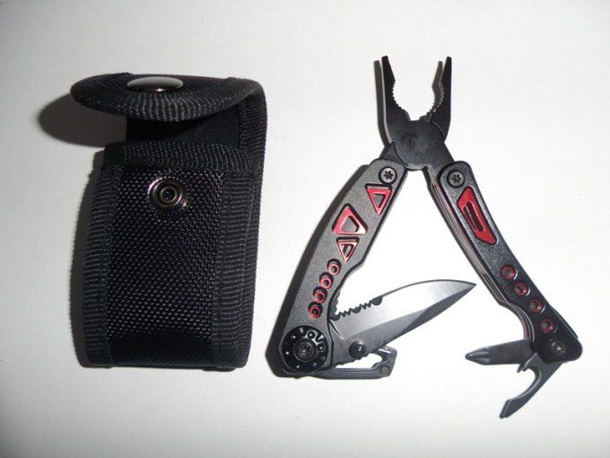 Coffret Multifonction Noir et Rouge