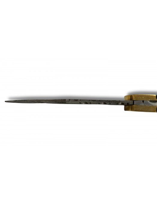Couteau plian DAMASCUS  avec son Etui tout Cuir