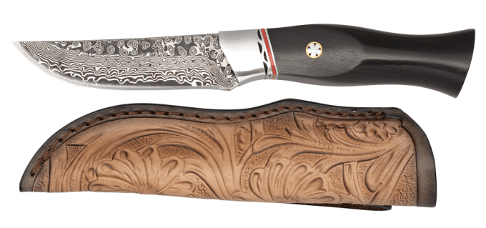 Couteau  DAMASCUS  lame de 9.00 cm avec son Etui tout Cuir