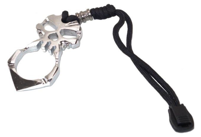 Coup de POING BAGUE 1 Doigts  Punisher  chromé