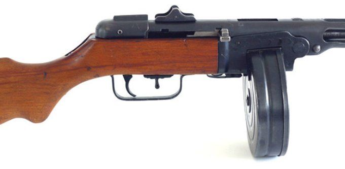 Mitrailleuse Russe PPSH 41