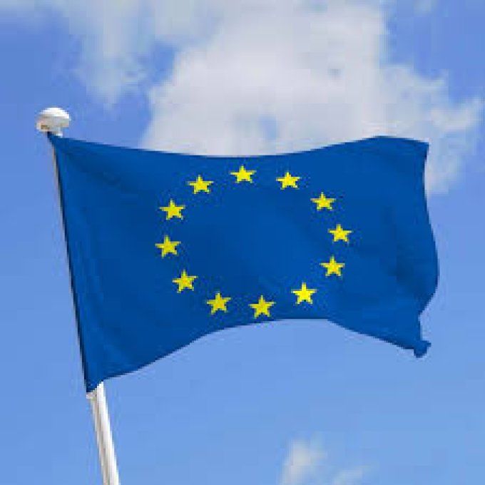 Drapeau nylon Europe  de 150 x 90