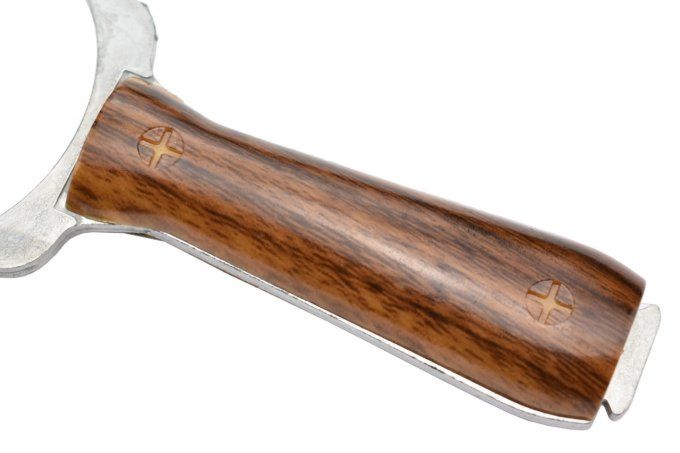 Lance pierre aluminium et desing bois