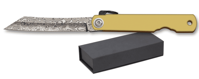 Couteau  pliant doré  lame droite de 7.70 cm