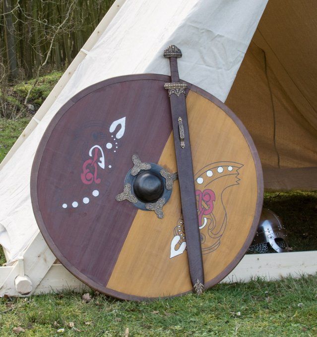 Bouclier viking rond en bois avec motif cheval nordique