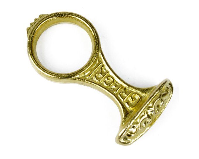 POING BAGUE 1 Doigts en laiton