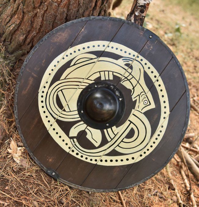 Bouclier vikink avec motif  l’animal à saisir 61 cm