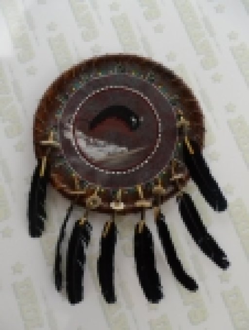 Bouclier Amérindien peint en Rawhide