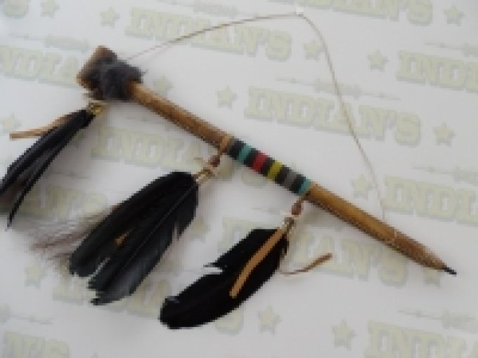 Calumet Amérindien recouvert de Rawhide