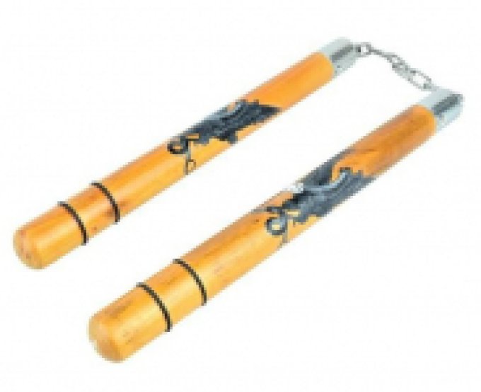 Nunchaku en bois massif teinté décor aigle et serpent